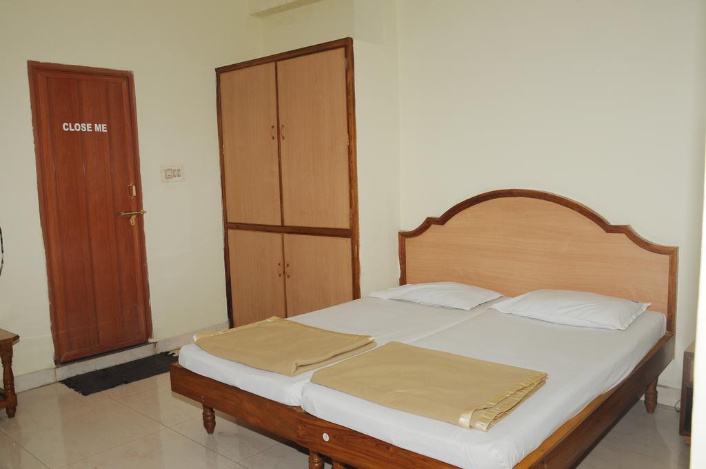 Hotel Agarala Residency Tirupati Exterior foto